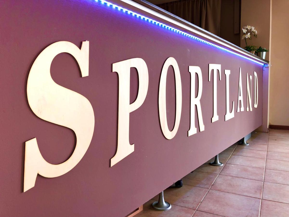 埃尔萨谷口村 Sportland酒店 外观 照片