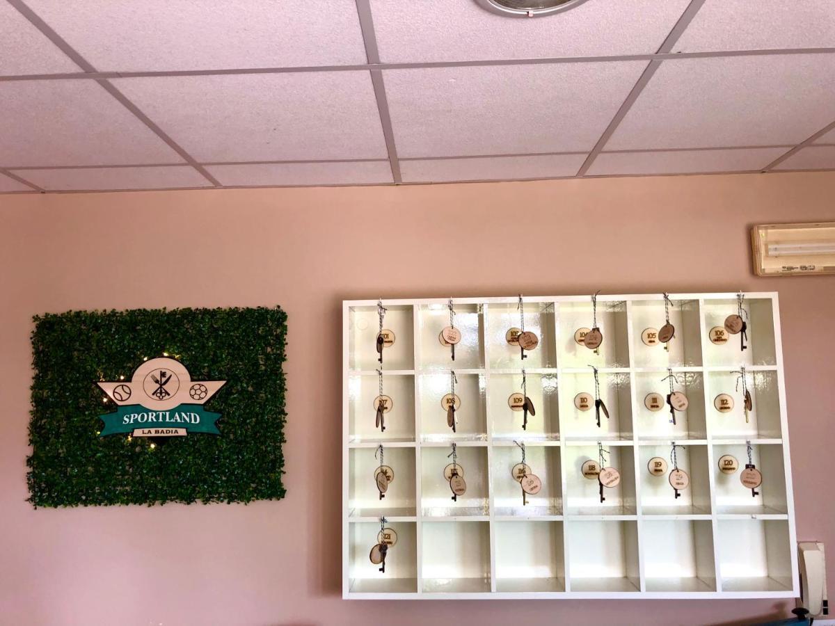 埃尔萨谷口村 Sportland酒店 外观 照片